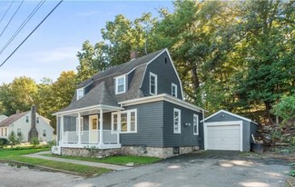 814 Greenville Ave, Johnston, RI 02919