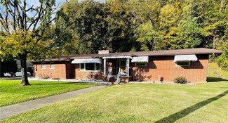 5615 Midland Trail, Charlton Heights, WV 25040