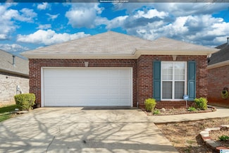 4788 Longmeadow Dr, Bessemer, AL 35022