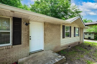6516 Maddox Rd, Morrow, GA 30260