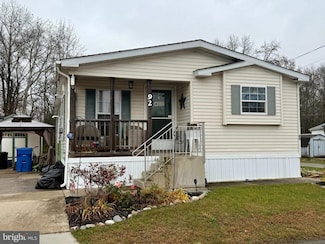 92 Arrowhead Rd, Shamong, NJ 08088