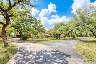188 Guadalupe Ranch Ln, Seguin, TX 78155