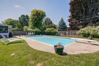 622 Whitehall Dr, Madison, WI 53714