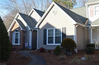 33 Cedar Knoll Dr, Greensboro, NC 27407