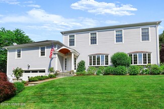 15 Shady Brook Ln, Old Greenwich, CT 06870