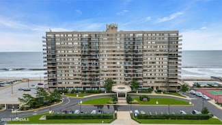 55 Ocean Ave Unit 3H, Monmouth Beach, NJ 07750