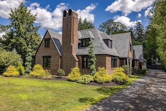 20 Pine St Unit A, Exeter, NH 03833