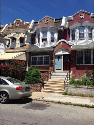 4731 Sansom St, Philadelphia, PA 19139