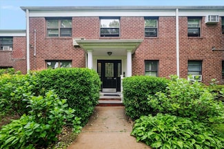 1215 E Broadway Unit A-13, Hewlett, NY 11557