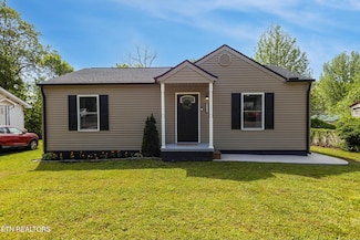 2838 Cecil Ave, Knoxville, TN 37917