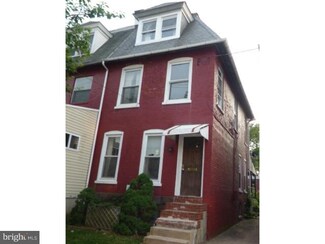 826 Gordon St, Reading, PA 19601