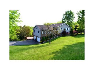 116 Nine Hill Rd, Harmony, PA 16037