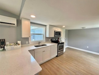 7034 Easter St, Winter Park, FL 32792
