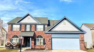 6728 Eagles Perch Dr, Indianapolis, IN 46214
