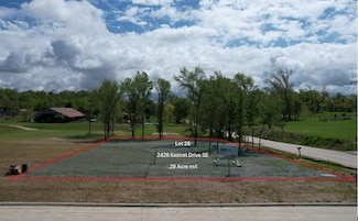 2426 Kestrel Dr SE, Cedar Rapids, IA 52403