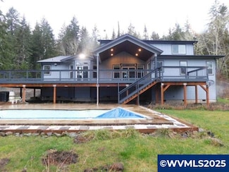 44237 N River Dr, Foster, OR 97345