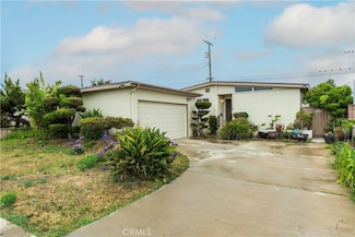 16928 S Raymond Place, Gardena, CA 90247