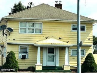 1711 E 3rd St, Williamsport, PA 17701