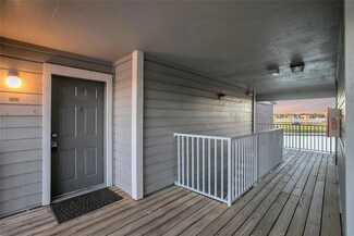 1400 Gandy Blvd N Unit 313, Saint Petersburg, FL 33702