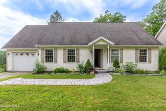 15 Alma St, Pittsfield, MA 01201