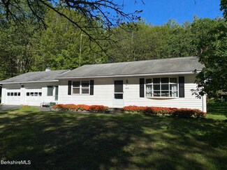 1605 Clayton Mill River Rd, Southfield, MA 01259