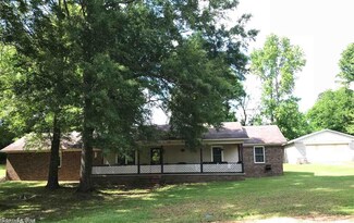 400 Kimsey Loop, Malvern, AR 72104