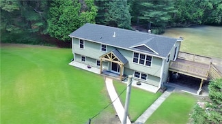 112 Cranberry Ridge Rd, North Scituate, RI 02857