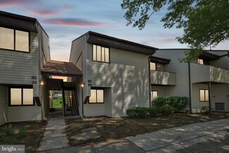 14 A E Daisy Ln, Mount Laurel, NJ 08054