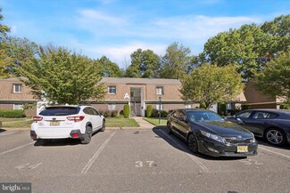 411 A8 N Stiles Ave Unit A-8, Maple Shade, NJ 08052