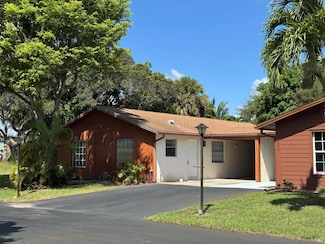 531 SE 28th Ave, Boynton Beach, FL 33435
