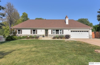 211 Bellevue Blvd N, Bellevue, NE 68005