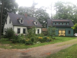 103 Creamery St, Johnson, VT 05656