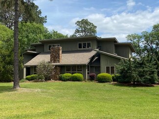 5307 Forest Lake Dr W, Tifton, GA 31794