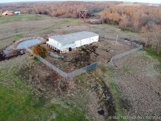 37104 County Road 1720, Coalgate, OK 74538