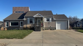 1312 Hayes Ave, Norfolk, NE 68701