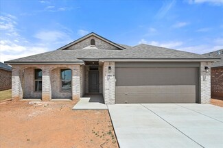 804 E 32nd St, Wolfforth, TX 79382