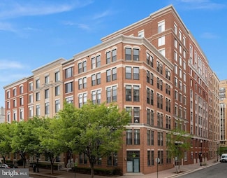 1201 N Garfield St Unit 315, Arlington, VA 22201