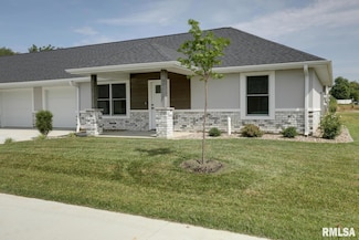 2815 N 23rd St, Quincy, IL 62305