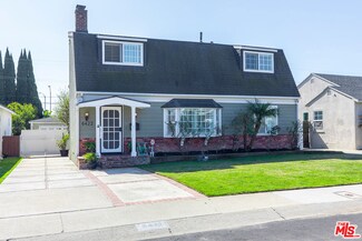 6422 W 87th Place, Los Angeles, CA 90045