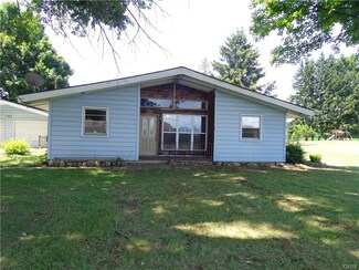 5855 Country Dr, Verona, NY 13478
