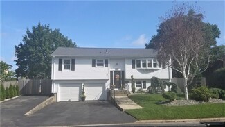 16 Milburn Rd, East Providence, RI 02914