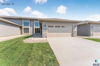 6135 S Bison Pl Place, Sioux Falls, SD 57108