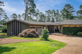 3 Burgundy Rd SW, Aiken, SC 29801