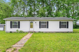 932 N Oregon St, Shelburn, IN 47879