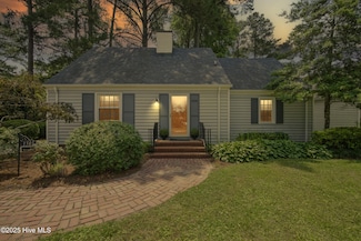1505 Rivershore Rd, Elizabeth City, NC 27909