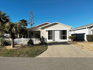 9319 SE 173rd Hyacinth St, The Villages, FL 32162