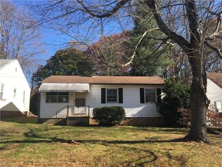2841 Stockton St, Winston Salem, NC 27127