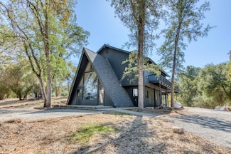 38850 Road 425b, Oakhurst, CA 93644