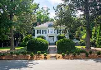 291 Spencer Ave, East Greenwich, RI 02818