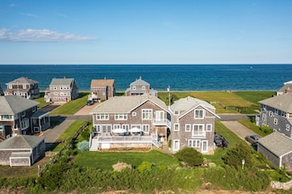 110 Gurnet Rd, Duxbury, MA 02332